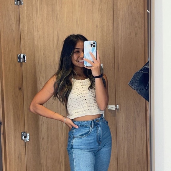 white crotchet halter - Picture 4 of 4